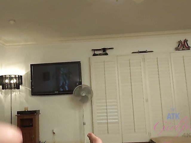 Oiled foot handjob from your point of view with Ela Darling