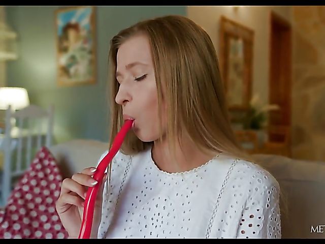 Candy pussy insertion and screaming masturbation in red panties with Lisa Dawn