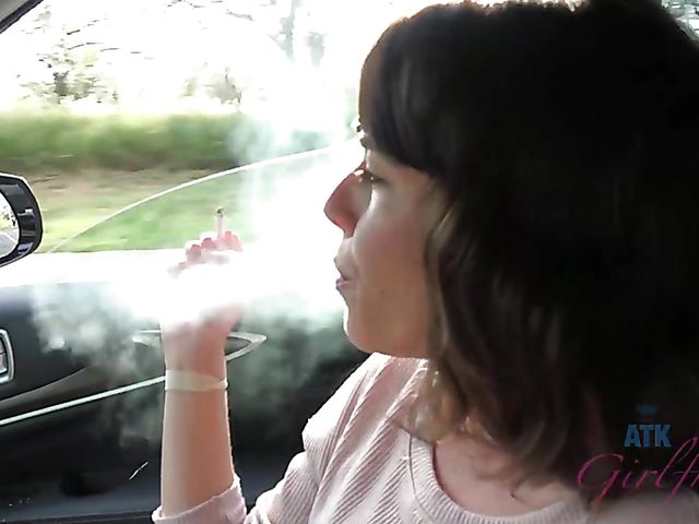 POV brunette smoker Vera King gets nailed in the evening