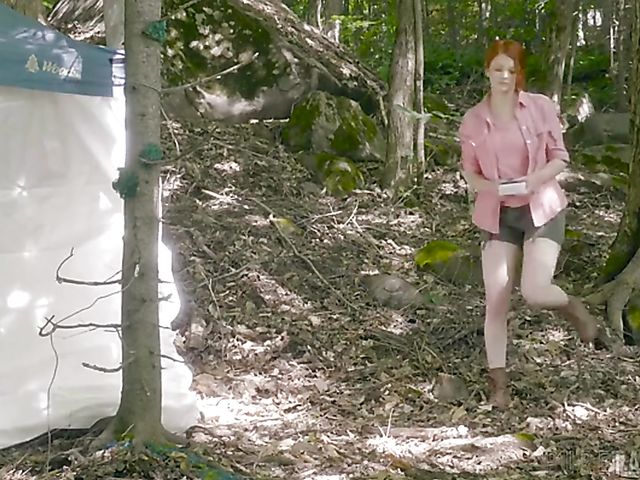 Wild sex outdoors and hallucinations with Bree Daniels and Bella Rolland