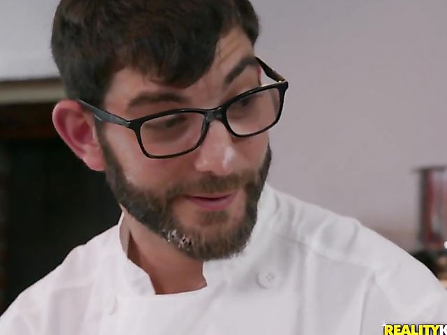 Dirty MILF with big hooters Nicolette Shea seduces her nerdy sous chef