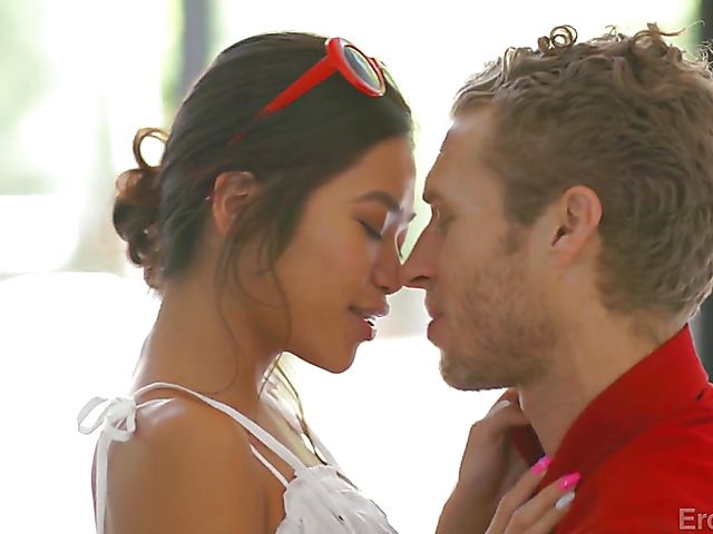 Cute asian teen Vina Sky starts the day with shower and sex