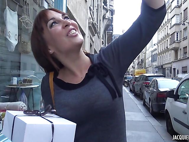 Mature DP in Paris with 50-year-old brunette Sarah