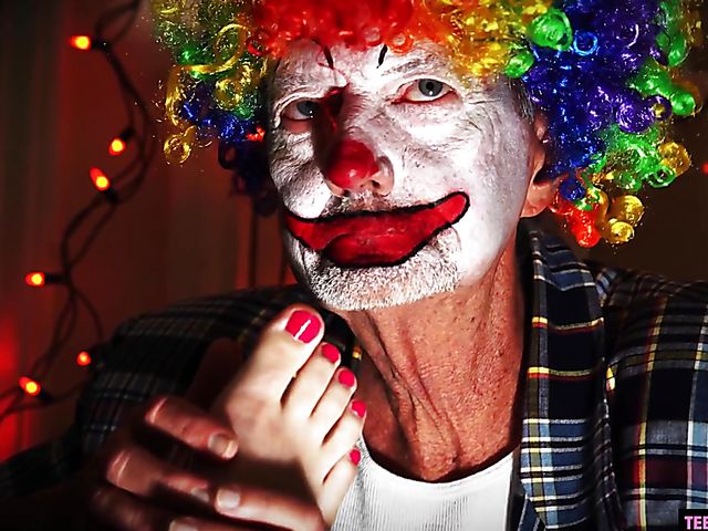 Teen fuck in the night with Aliya Brynn and Juan El Caballo Loco