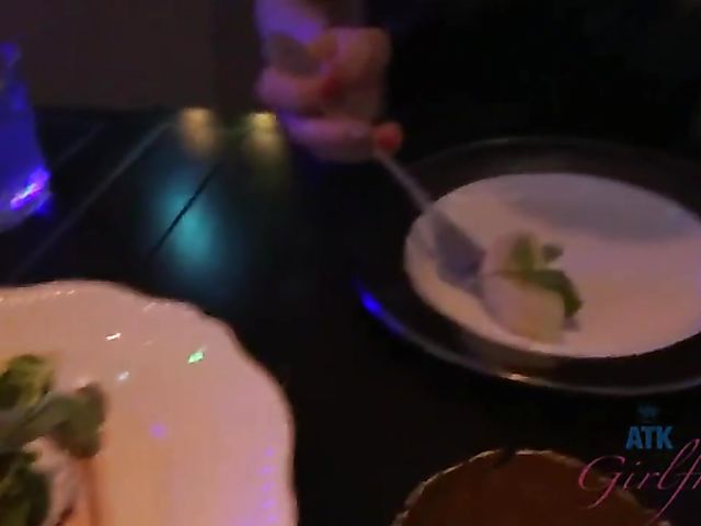 Hotel POV in Las Vegas with naughty Ela Darling