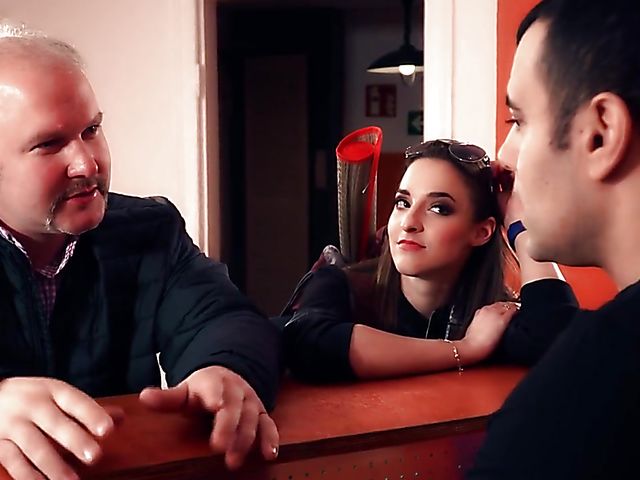 Hotel fuck in Berlin with bad girl Amirah Adara