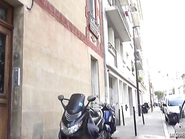 Blonde MILF anal in black nylons with 37-year-old french lady Laurence