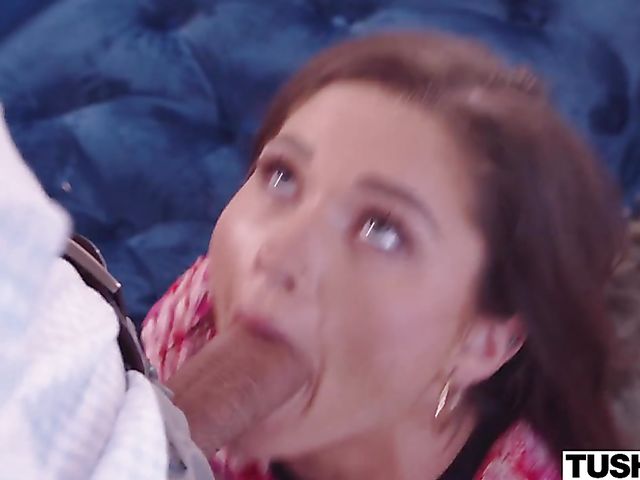 Tight teen anal with fucking pretty Zoe Bloom