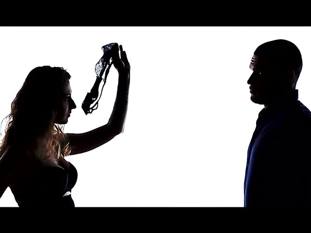 Sex Art lovers banging in bed featuring Emylia Argan