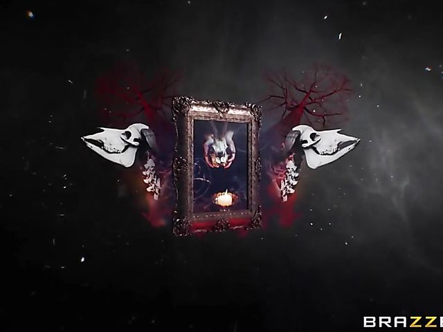 MILFs Ariella Ferrera and Isis Love lesbian Halloween party