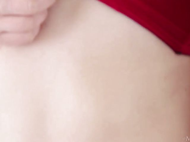 Erotic solo with flawless brunette Alice Wonder