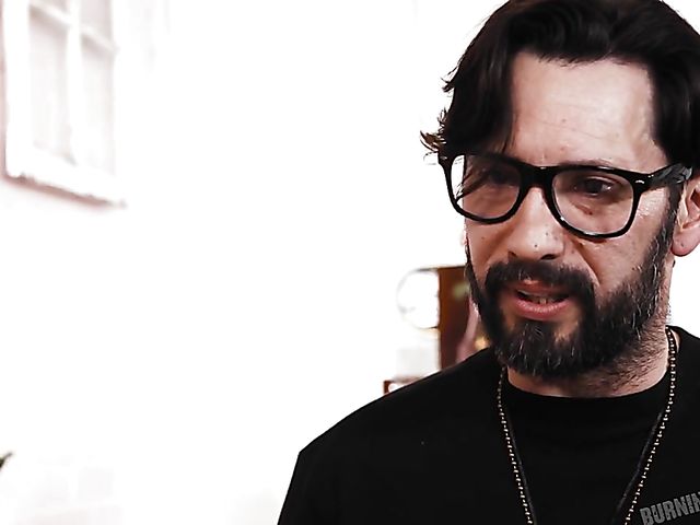 Jane Wilde - Dark haired teen hardcore experience with Tommy Pistol