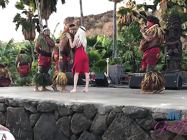 Blonde teen POV in Hawaii featuring Elsa Jean