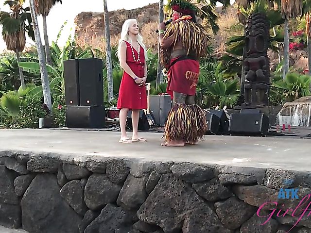 Blonde teen POV in Hawaii featuring Elsa Jean