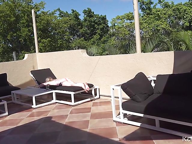 Melody Marks - Blond teen fucked by the bikini thief