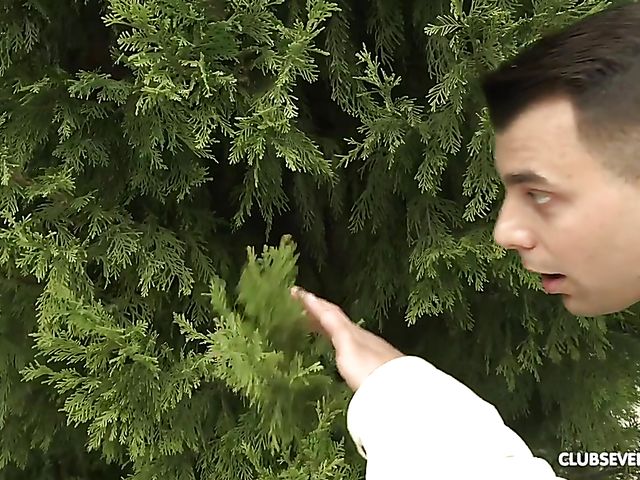 Young Darce Lee with natural big tits gets laid