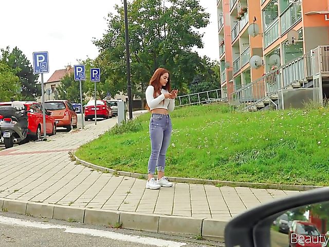 Pick up fuck in Europe with sexy girl Ginebra Bellucci