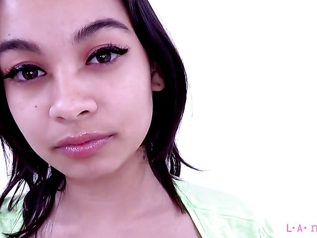 POV close up fuck with black-eyed hottie Ivy Iris