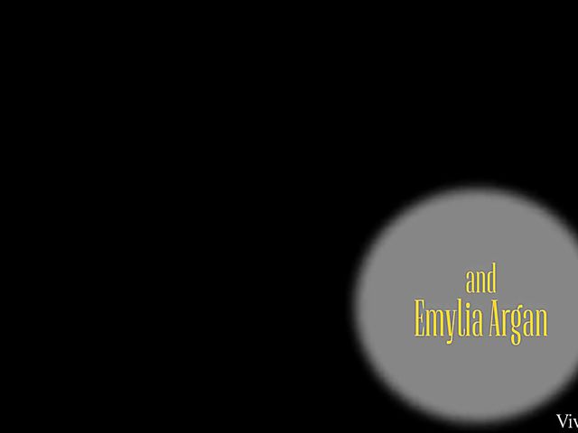 Emylia Argan and Alyssa Reece lesbian hotel love