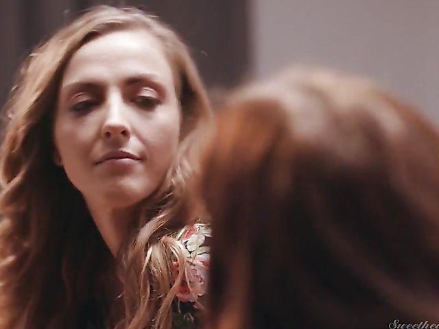 Sweetheart lesbian video with Valentina Nappi, Alexis Fawx, Lacy Lennon, Karla Kush, Keira Croft & Elexis Monroe