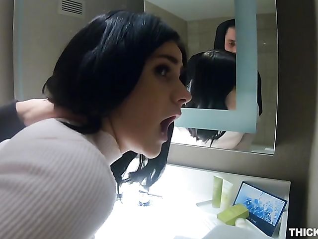 Hotel sex with juicy teen slut Violet Rain