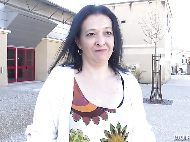 French mature public threesome and bedroom anal with Aline and  Sandy