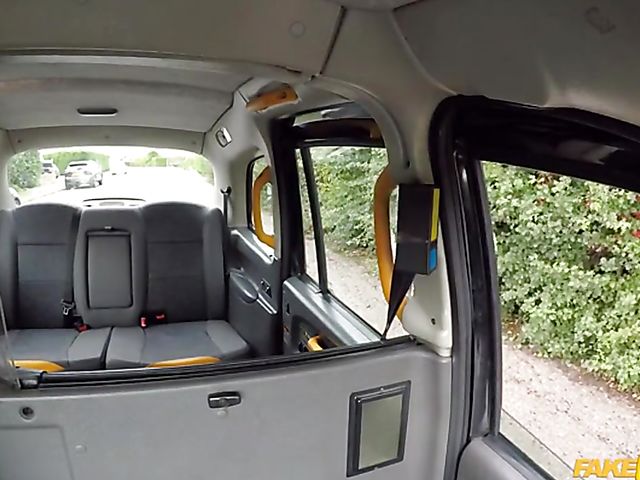 Fake taxi brunette Alysa Gap gets dirty in the backseat