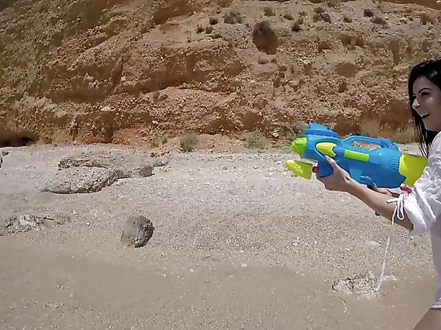 Lesbian beach babes Inna Innaki and Kitana Lure get all wet