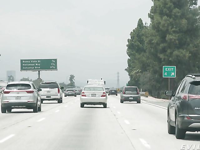 Threesome lesbian shoot with Riley Reid, Angela White and Katrina Jade