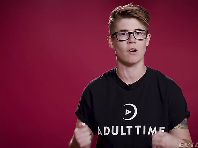 Threesome lesbian shoot with Riley Reid, Angela White and Katrina Jade