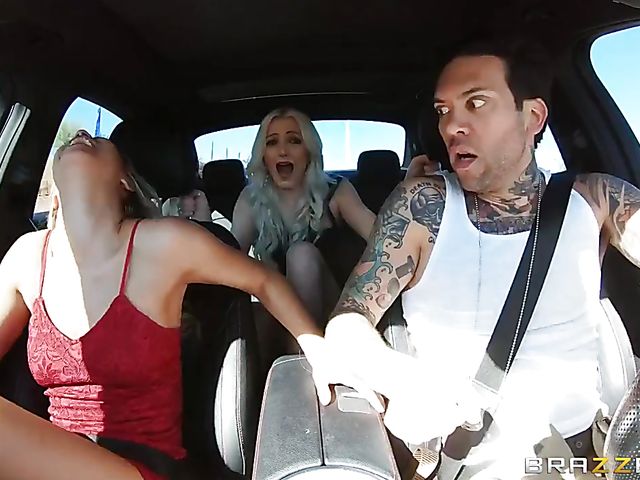 Latina pornstar Alina Lopez has a fucking good time with Small Hands