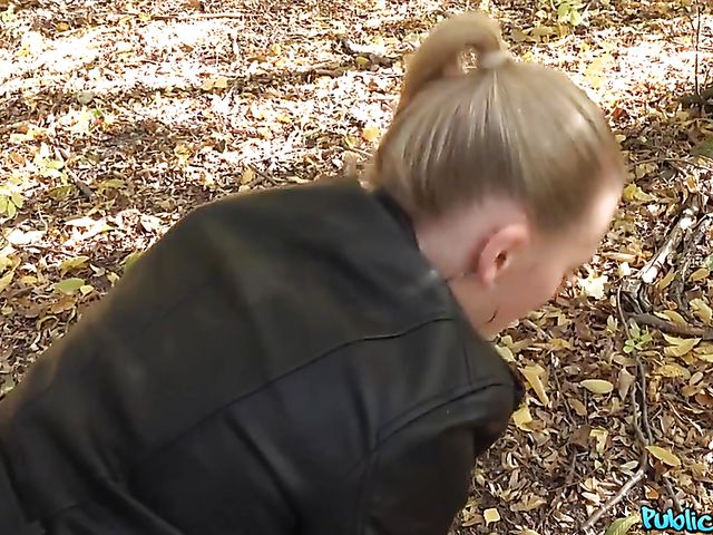 POV sex for cash in the woods with Czech hottie Jenny Wild