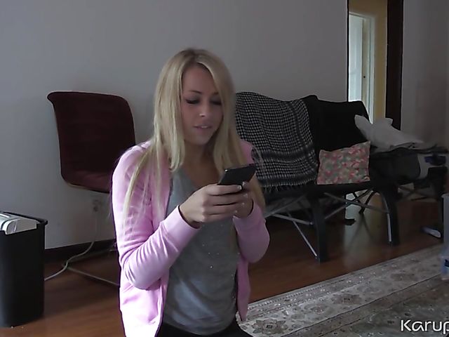 Cute blonde teen Zoey Monroe gets fucked nicely by Talon