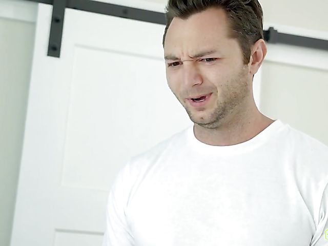 Natalia Queen - Blonde sister riding creampie after breakfast