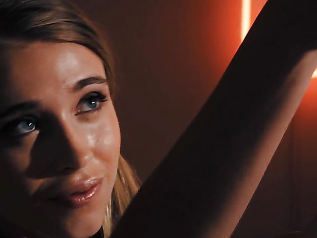 Riley Anne's erotic solo photoshoot for Met Art