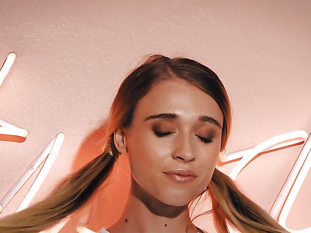 Riley Anne's erotic solo photoshoot for Met Art