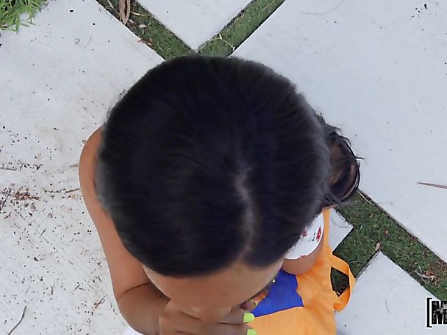 Alina Belle - Raven hair latina POV fucked outdoors