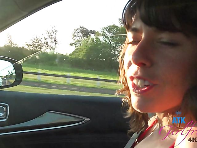 Outdoor fucking and car handjob with bikini GF Vera King