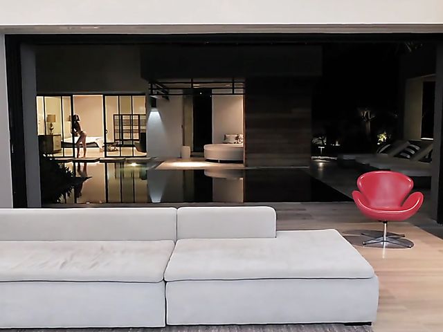 Sovereign Syre - MILF blowjob  from your perspective