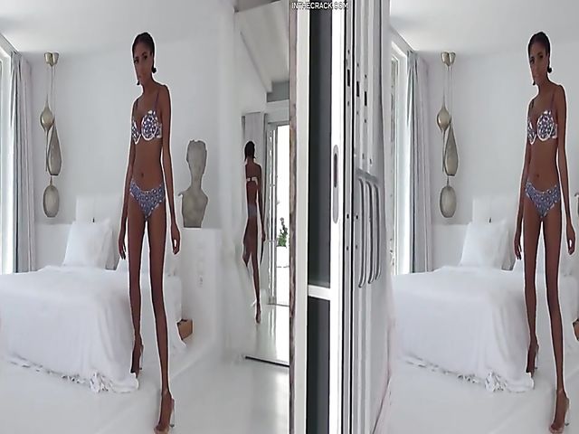 VR 3D Ebony pussy by Luna Corazon spread for you