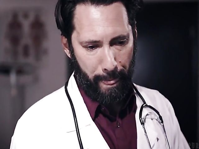 Kenzie Taylor - Blonde cuckold fun with the doctor in front of her husband