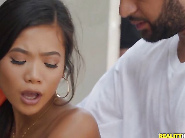 Back alley sex with teen asian hooker Vina Sky