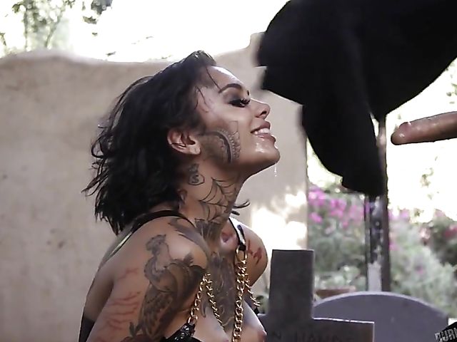 Tattoos and latex anal with alt brunette Genevieve Sinn outside