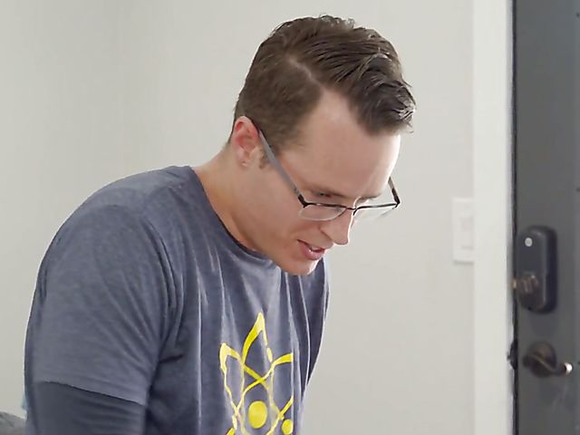 Nasty blonde cheerleader Emma Hix fucks both guys