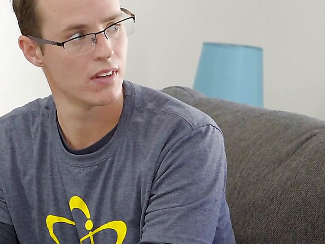 Nasty blonde cheerleader Emma Hix fucks both guys