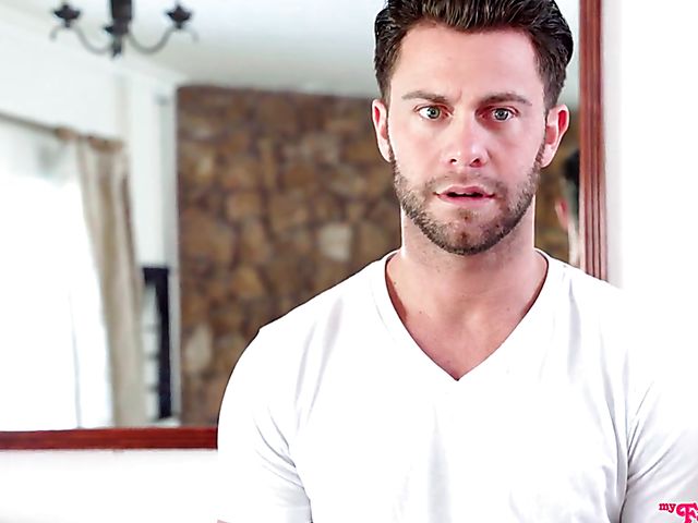 Family threesome on Thanksgiving with stepsisters Avi Love and Paisley Bennett