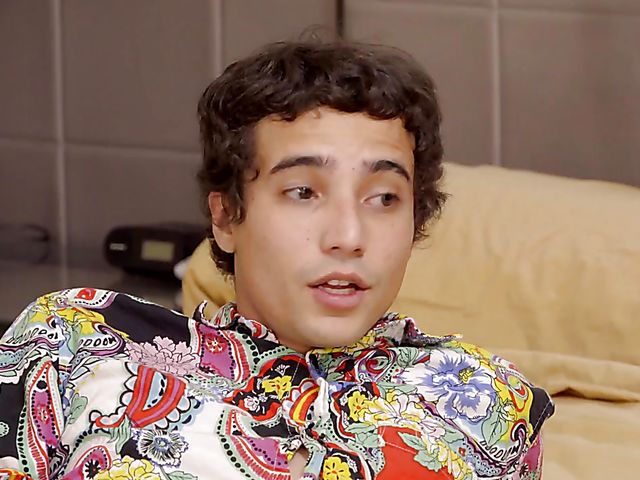 Back to the 70s teen threesome with Chloe Cherry and Emily Willis