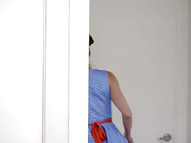 Tight teen Emily Willis satisfies boy's sexual needs