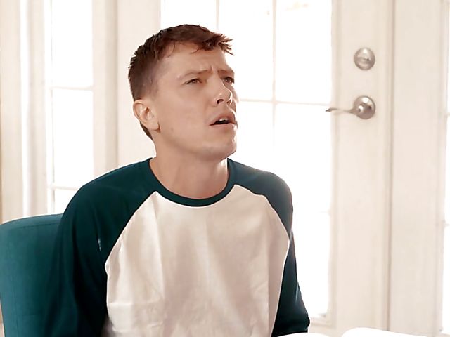 Secret fuck with long-haired redhead Lauren Phillip behind his grandma's back