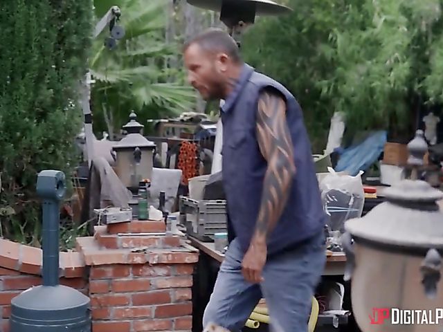 Slut hitchhiker Abella Danger loves hard sex